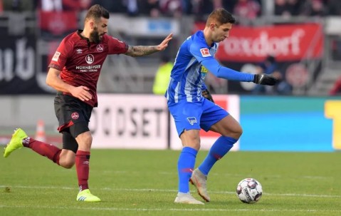 bbin宝盈app下载-圣埃蒂安绝杀对手，取得一线生机(圣埃蒂安vs)