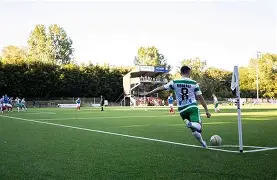 欧冠资格赛出现惊险一役，输赢难分